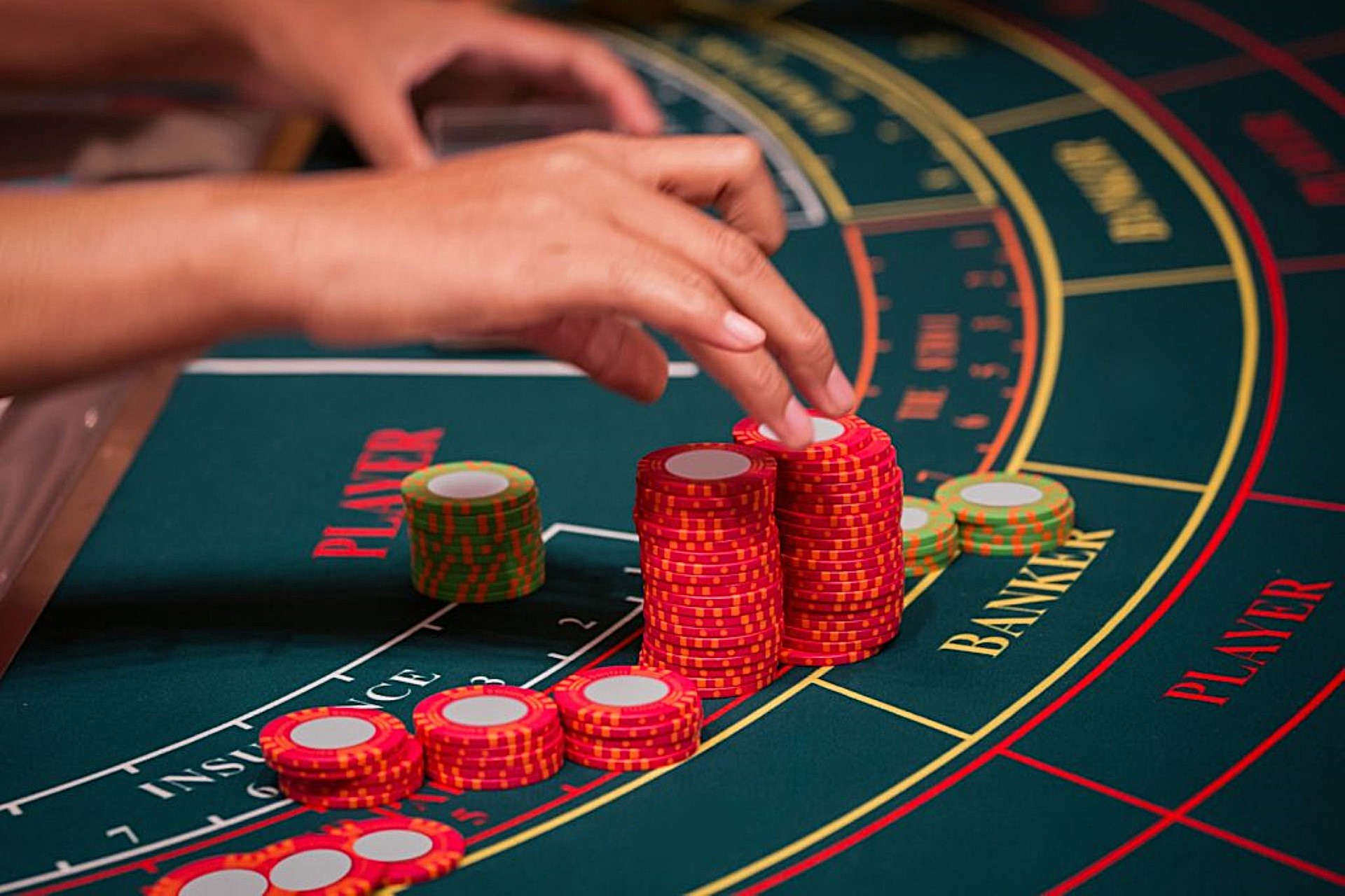 The Popularity of Baccarat Among Casino Enthusiasts